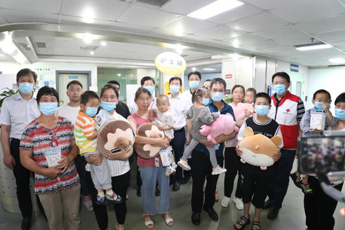 又有6名泗水县先心病孩子完成爱心手术3.jpg