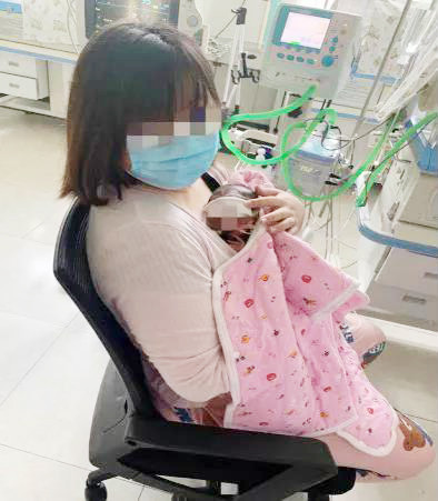 母乳喂养宝宝成长不可少3.jpg
