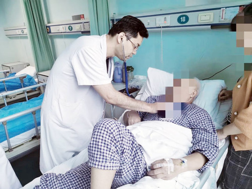 手术联合靶向治疗助力晚期肺癌患者重获新生2.jpg