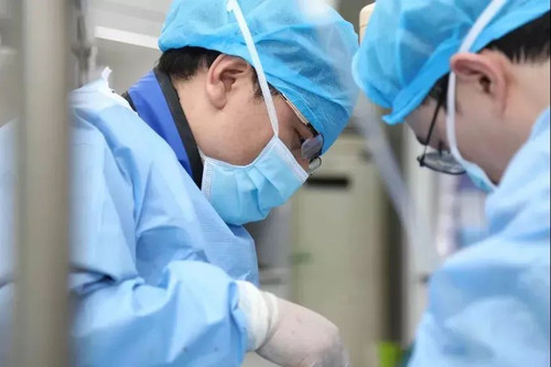 国家级胸痛中心实现零造影剂下心脏支架植入 德州一肾病患者突发急性心梗后转诊济南获新生