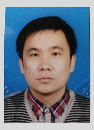刘亮.jpg