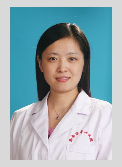 张莉莉.jpg